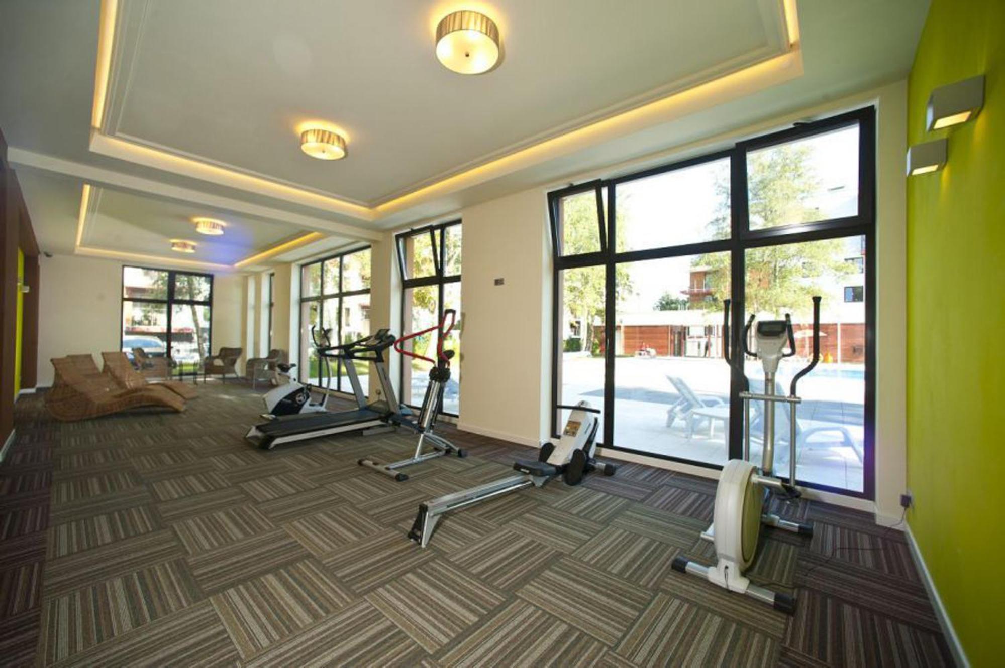Omi Apartments Колобжег Экстерьер фото