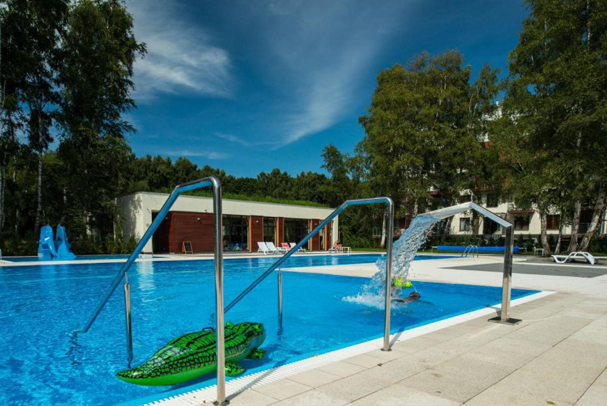 Omi Apartments Колобжег Экстерьер фото